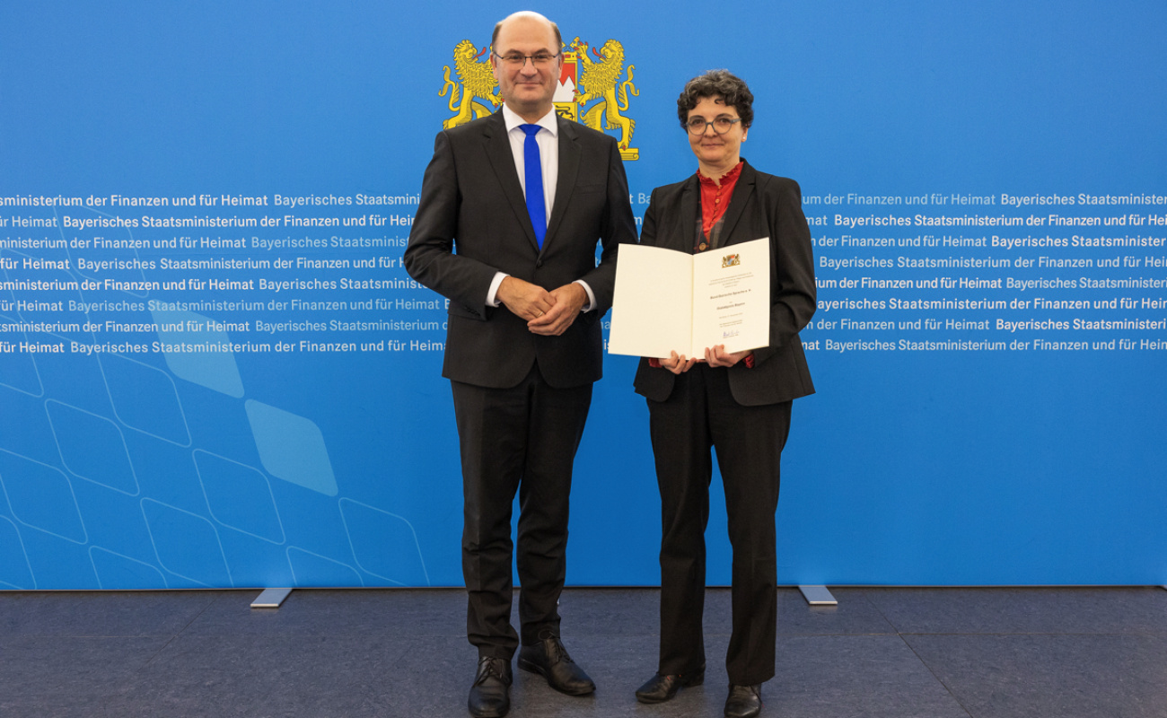 Heimatminister Albert Füracker mit Bund Bairische Sprache e.V.