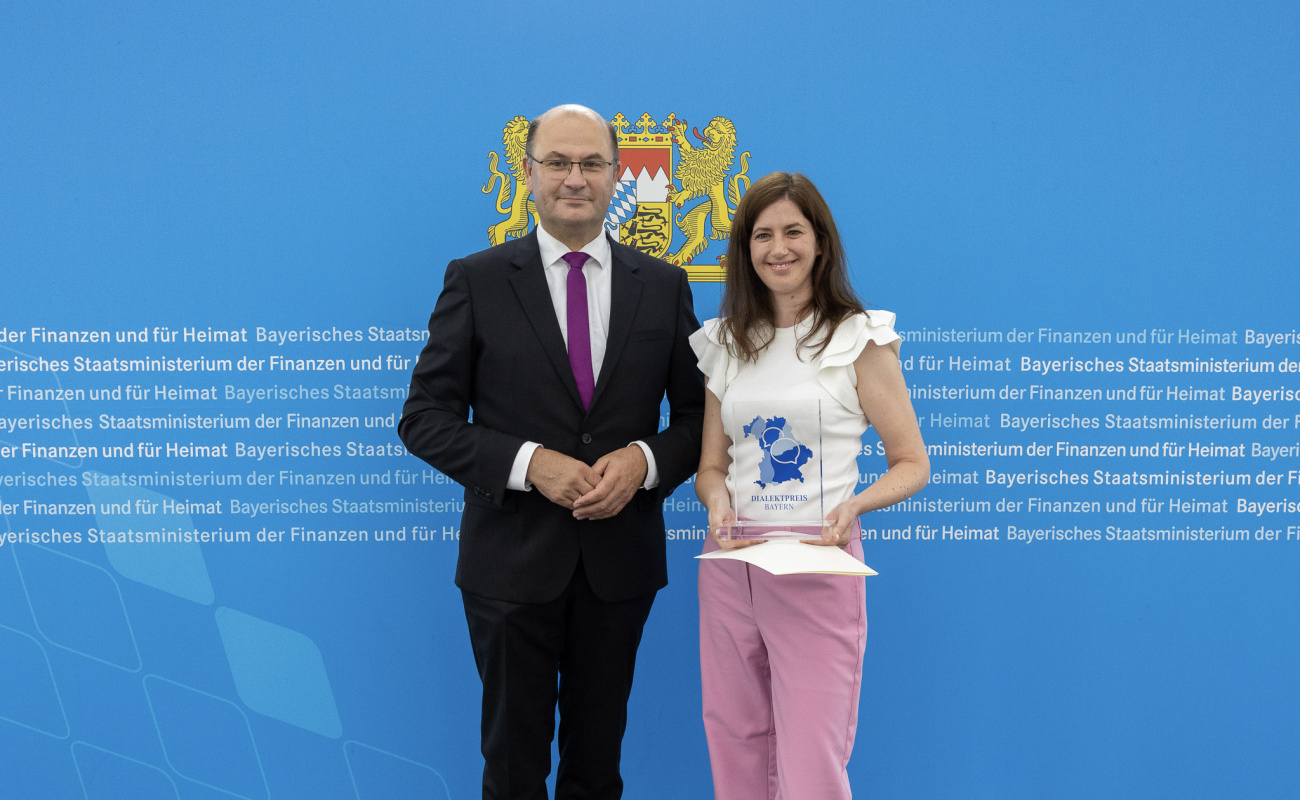 Heimatminister Albert Füracker mit Claudia Pichler