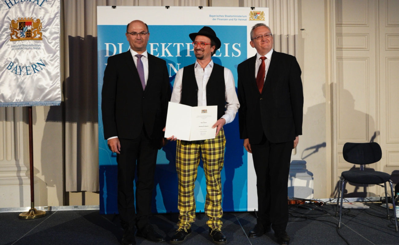 Heimatminister Füracker mit David Saam und Professor Dippold