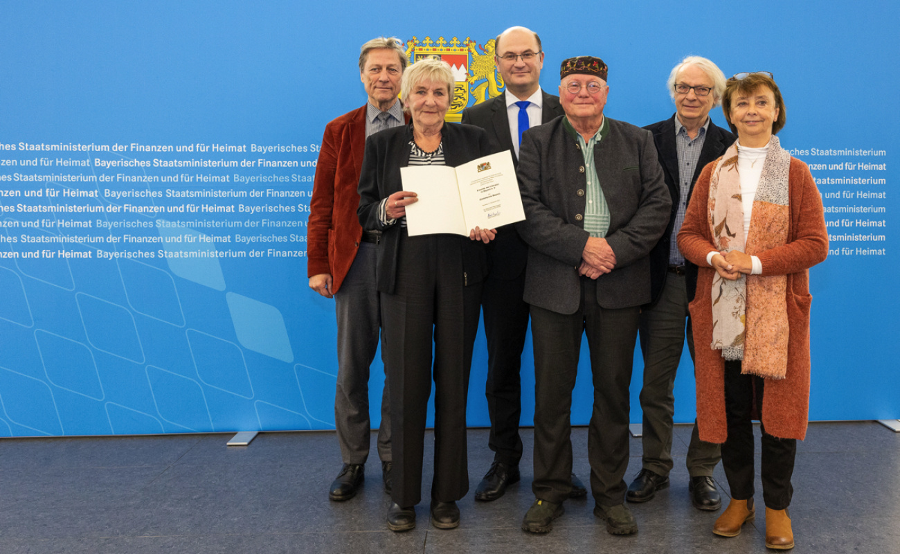 Heimatminister Albert Füracker mit Freunde der Literatur in Bayern e.V.
