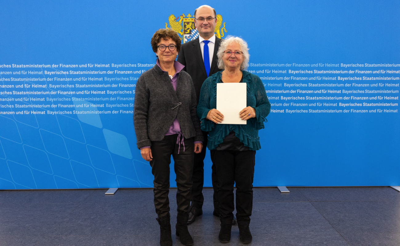 Heimatminister Albert Füracker mit Matzenhofer Schwabengilde e.V.