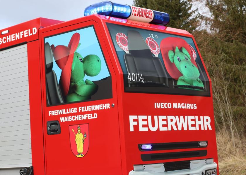 Kinderfeuerwehrauto von vorne