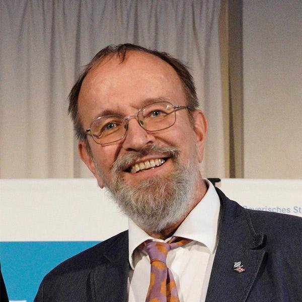 Prof. Dr. Anthony Rowley